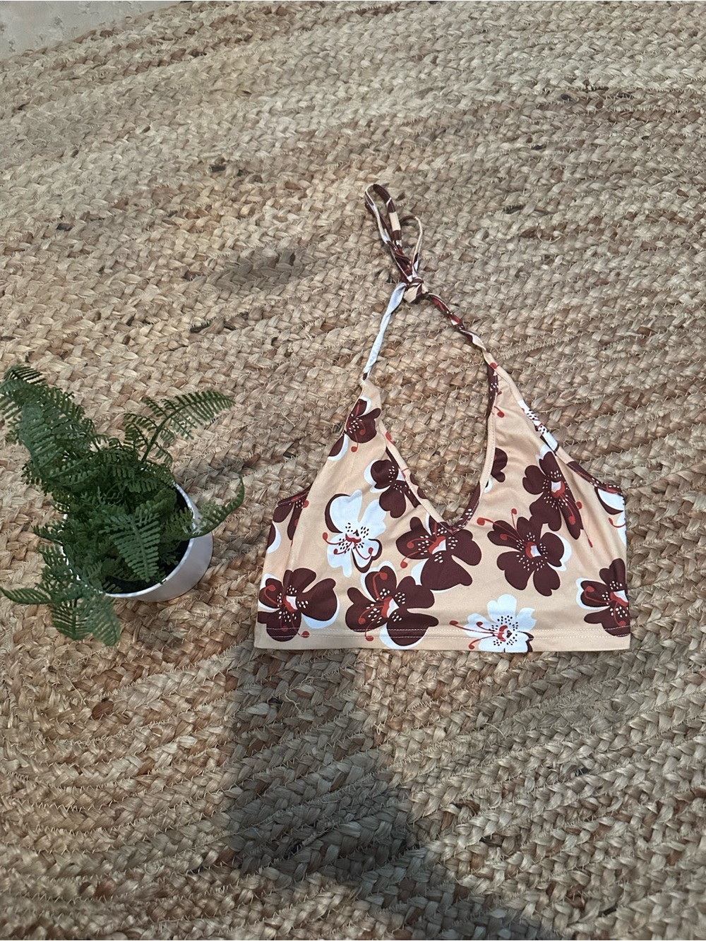 FLORAL HALTER TOP